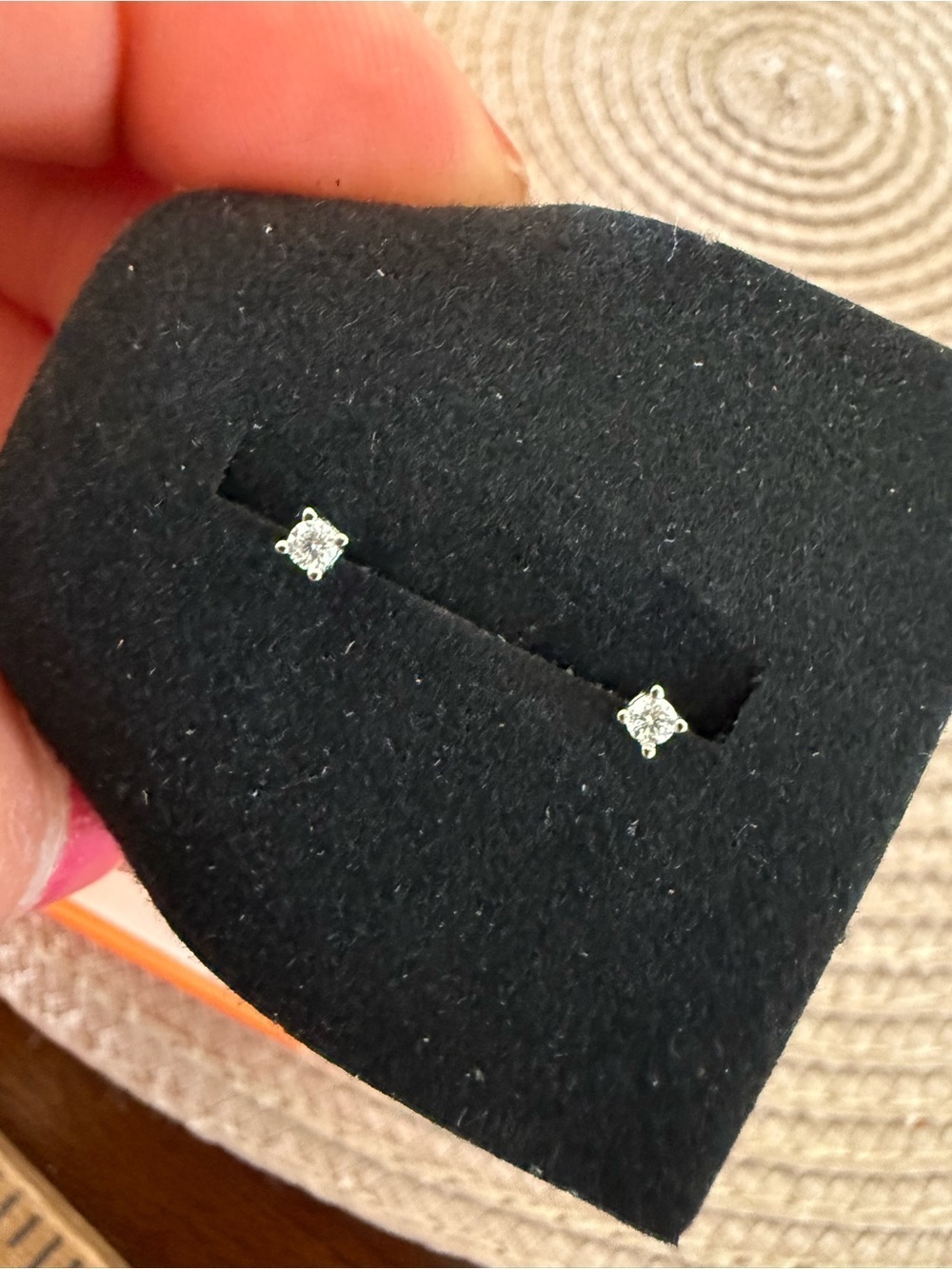 NWT 925 Sterling Silver Stud Earrings - Picture 2 of 2